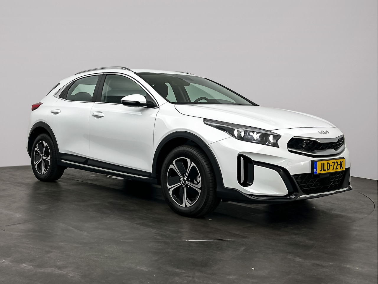 Kia XCeed - 1.6 GDi PHEV DynamicPlusLine Stoelverwarming | Stuurverwarming | Climate Control - AutoWereld.nl