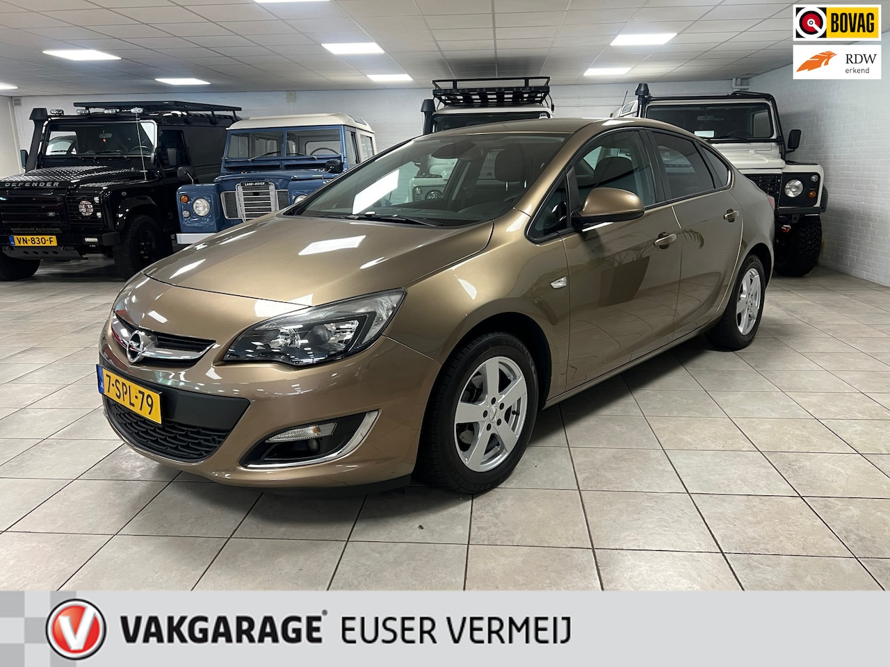 Opel Astra - 1.4 Turbo Cosmo Climate control, Trekhaak. - AutoWereld.nl