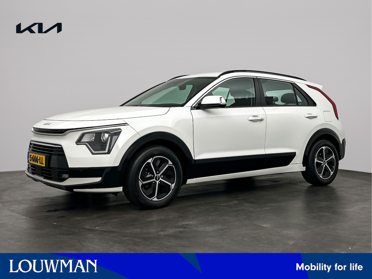Kia Niro - 1.6 GDi Hybrid DynamicLine Navigatie | Climate Control | Apple Car Play - AutoWereld.nl