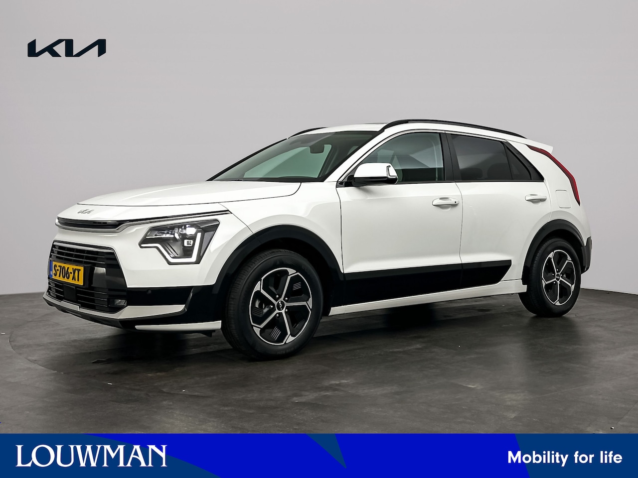 Kia Niro - 1.6 GDi Hybrid DynamicPlusLine Stoelverwarming | Stuurverwarming | Climate Control | Schui - AutoWereld.nl