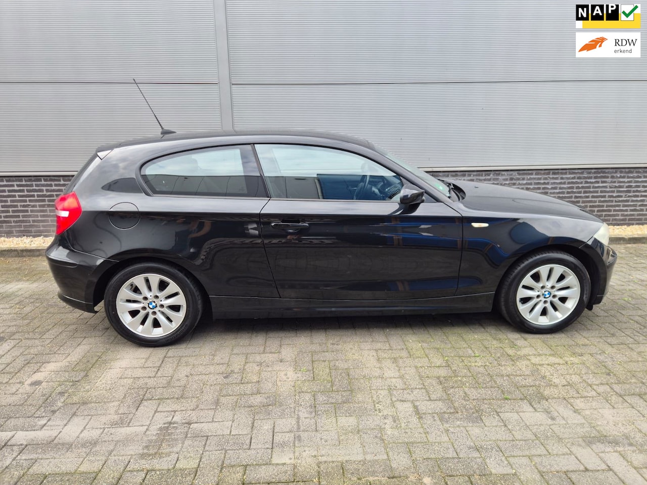BMW 1-serie - 116i - NAP - apk 22-11-2027 - AutoWereld.nl