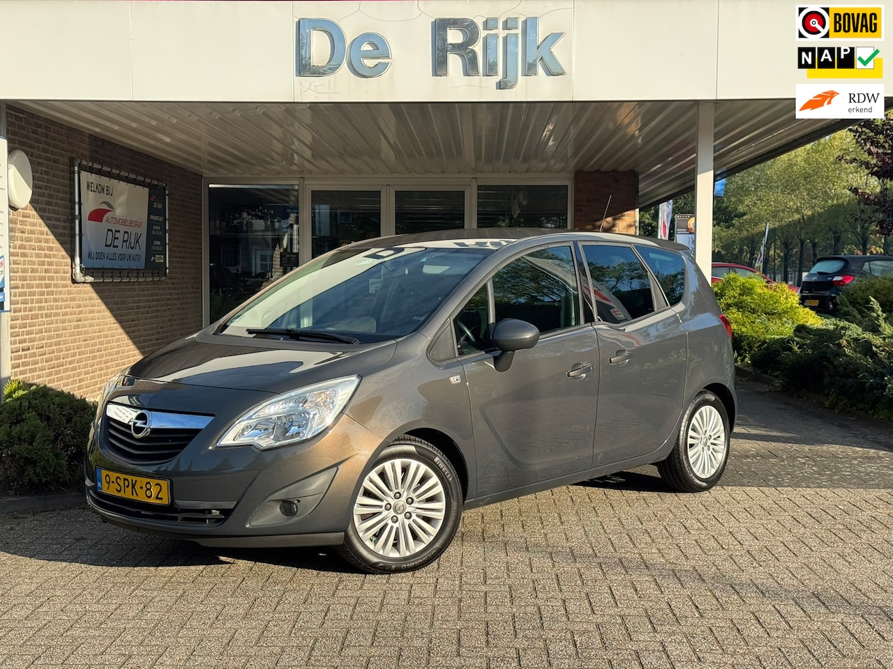 Opel Meriva - 1.4 Turbo Cosmo | Trekhaak, Climate, Cruise, 16'' LMV, | Dealeronderhouden | NAP | 2e Eige - AutoWereld.nl