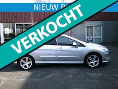 Peugeot 308 - 1.6 met airco 7 set