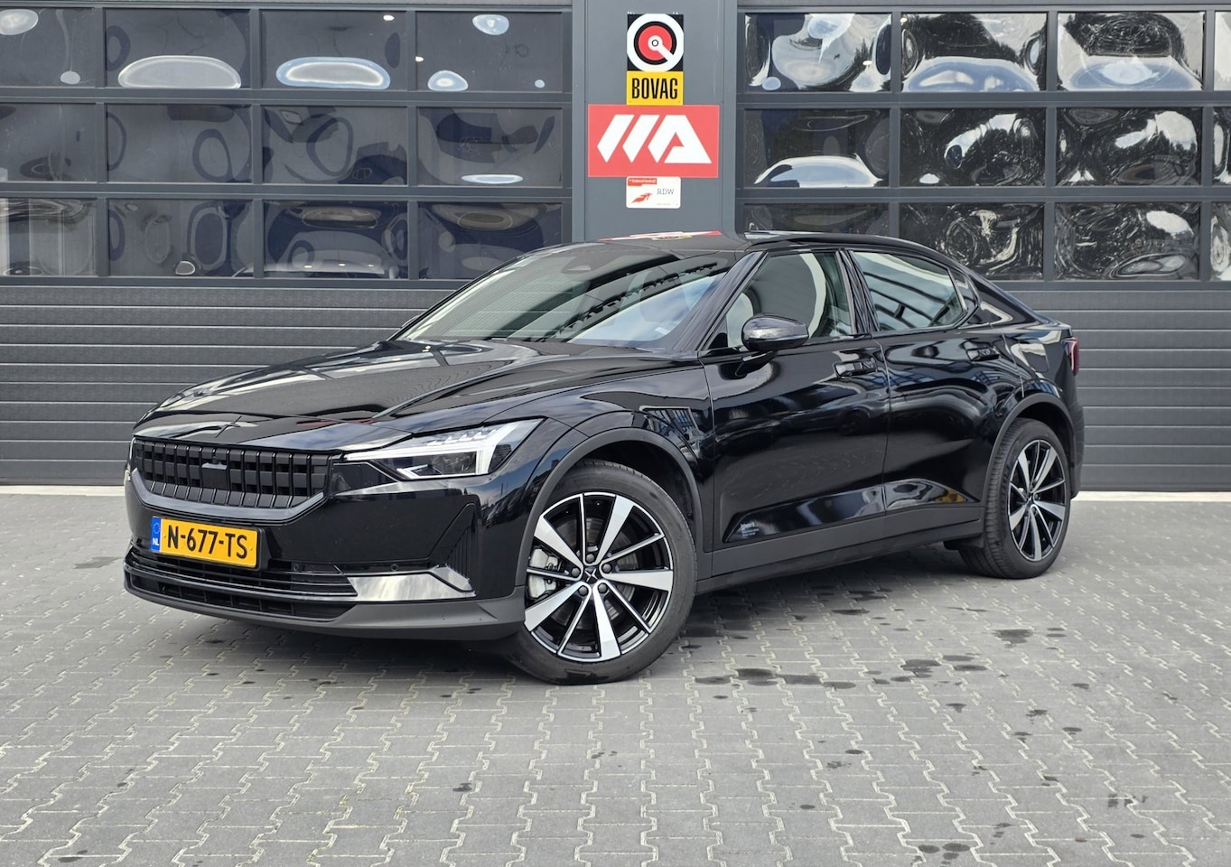 Polestar 2 - Long Range Single Motor 78 kWh | 92% SOH | PANO | TREKHAAK | HARMAN KARDON | WINTERPAKKET - AutoWereld.nl