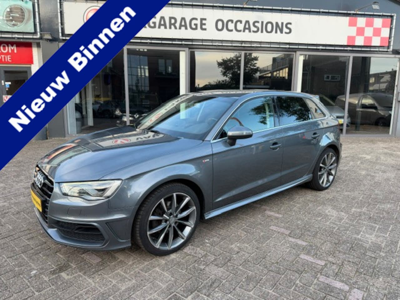 Audi A3 Sportback - 1.2 TFSI Ambiente S-line - AutoWereld.nl