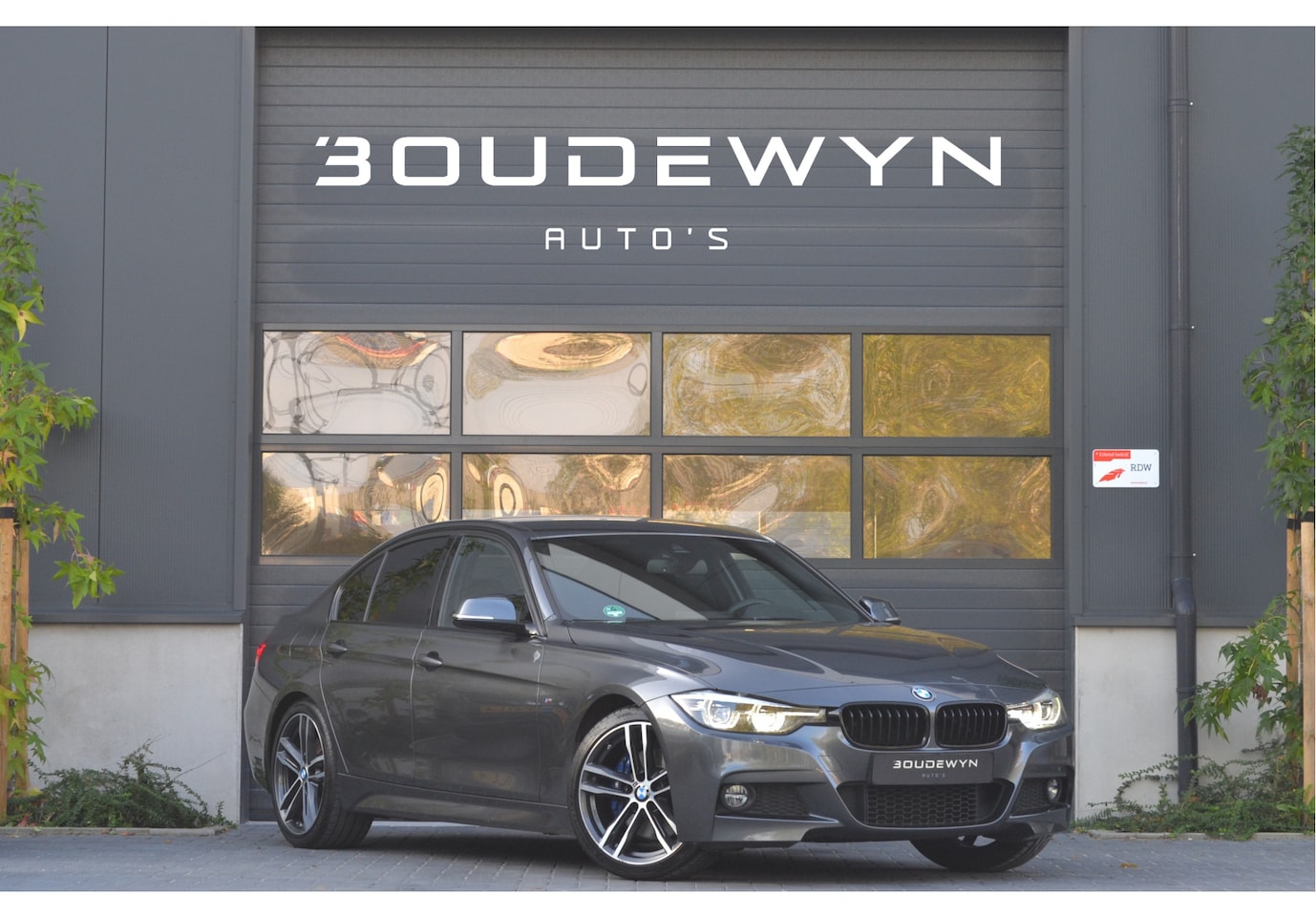BMW 3-serie - 320i M Sport Edition NAP | HUD | Stoelverwarming | Leer - AutoWereld.nl