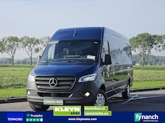 Mercedes-Benz Sprinter - 317 L3H2 Maxi Mbux LED Navi Trekhaak Euro6 170Pk 3-Zits/Leer
