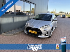 Toyota Yaris - 1.5 VVT-i 125pk Business Plus LED/HUD/KEYLESS/CAMERA/WINTERPACK/ADAPT.CRUISE