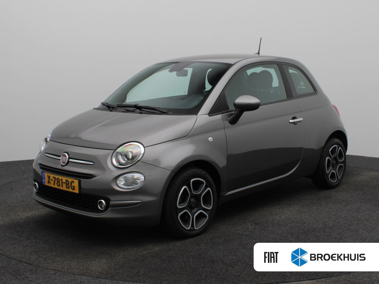 Fiat 500 - 1.0 Hybrid Club Cruise Control | Climate Control | Apple Carplay/Android Auto | Parkeersen - AutoWereld.nl