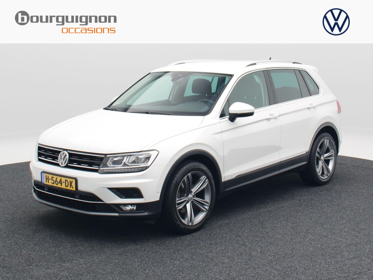Volkswagen Tiguan - 1.5 TSi ACT 150 Pk Automaat Highline | Stoelverwarming | Adaptive Cruise | Trekhaak | Navi - AutoWereld.nl