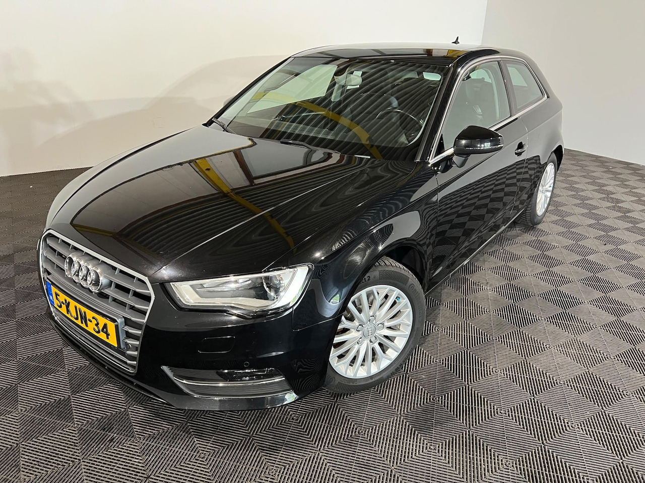Audi A3 Sportback - 1.8 TFSI Automaat Panodak - AutoWereld.nl