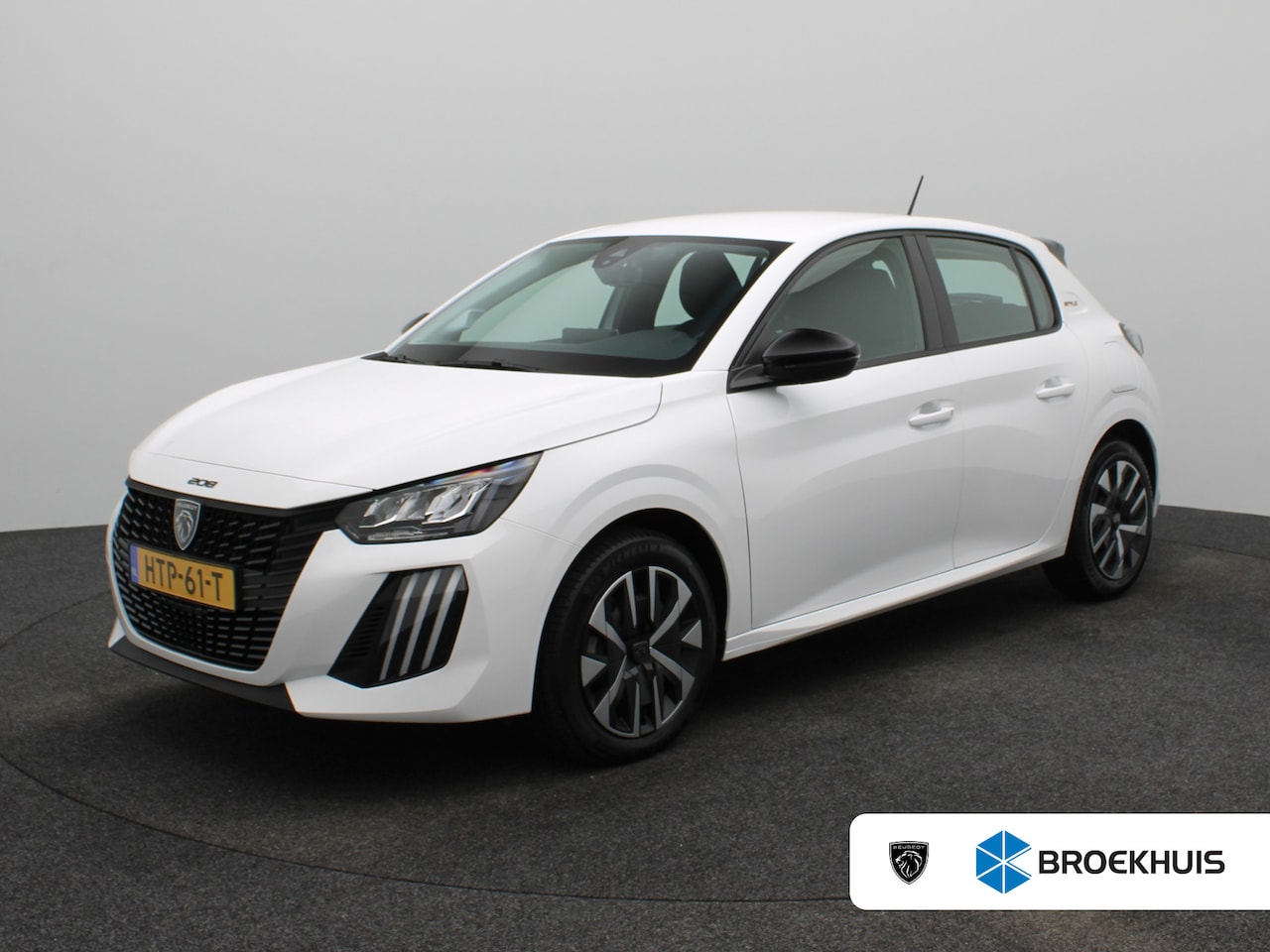 Peugeot 208 - 1.2 Hybrid 110 e-DCS6 Style Navi | Cruise Control | Sensoren achter | Apple Carplay/Androi - AutoWereld.nl