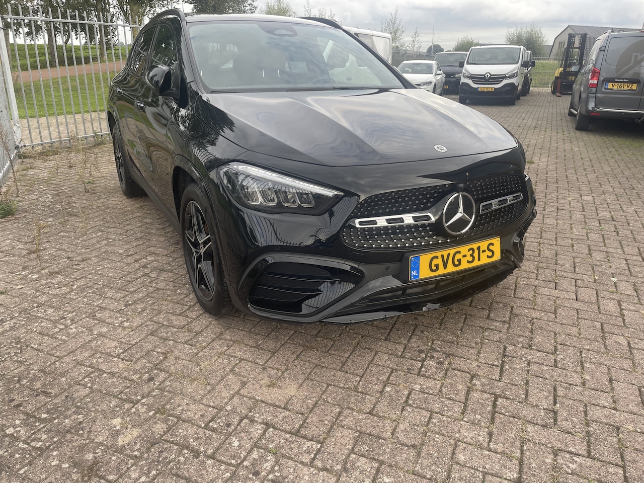 Mercedes-Benz GLA-Klasse - 180 Star Edition 180 Star Edition - AutoWereld.nl
