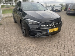 Mercedes-Benz GLA-Klasse - 180 Star Edition