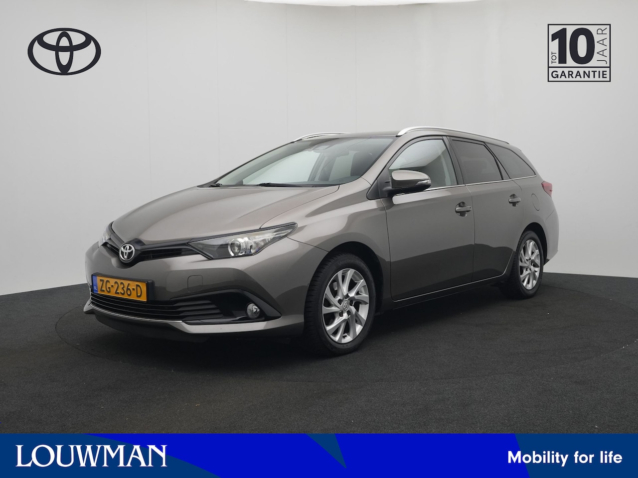 Toyota Auris Touring Sports - 1.2T Energy Plus | NL Auto | Navigatie | Parkeersensor achter | - AutoWereld.nl