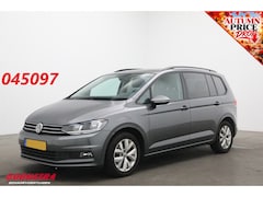 Volkswagen Touran - 1.0 TSI Comfortline 7p ACC AHK Camera Navi Clima PDC