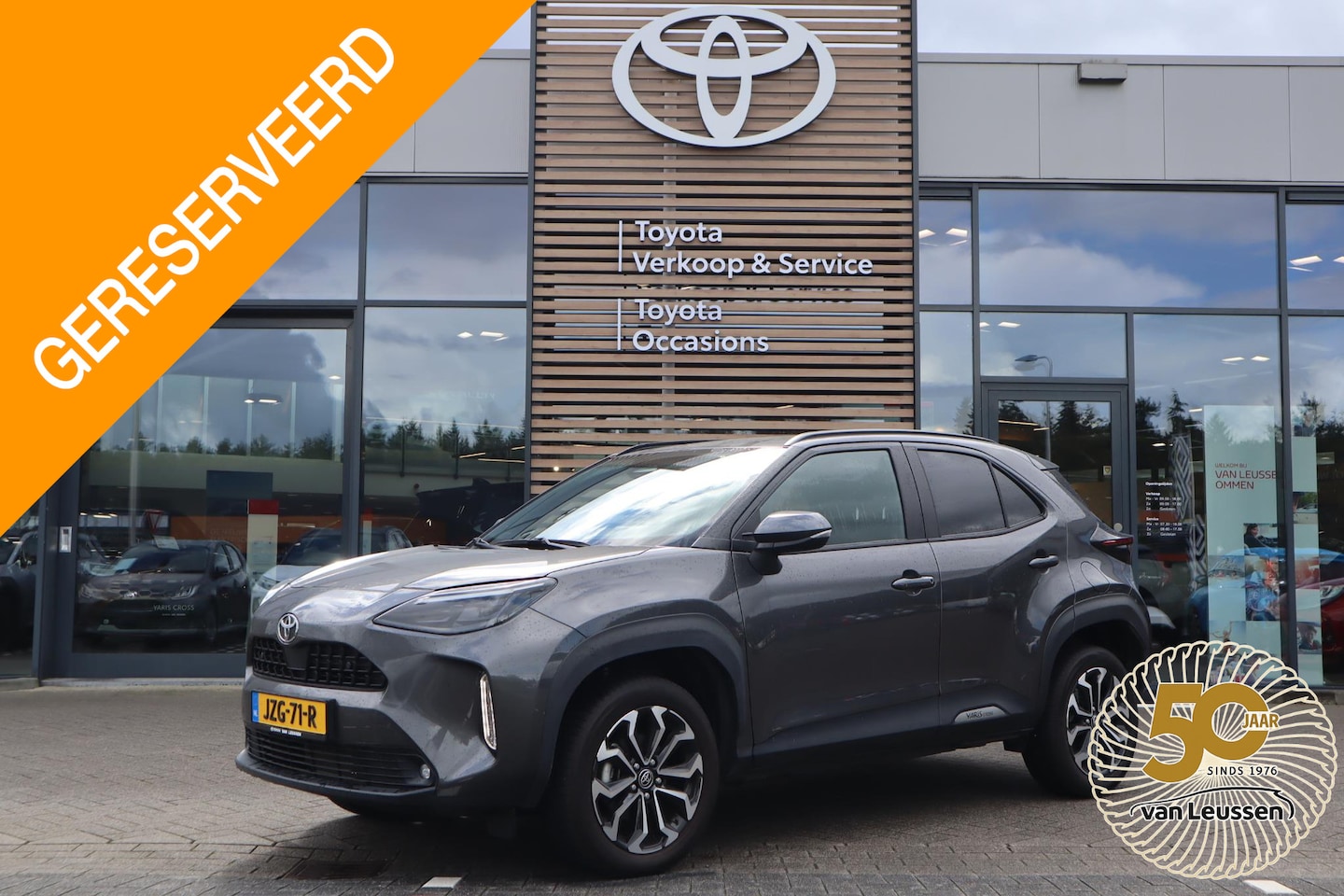 Toyota Yaris Cross - HYBRID 115 DYNAMIC STOEL/STUUR/VOORRUITVERWARM. P-SENSOREN KEYLESS ANDROID/APPLE KEYLESS - AutoWereld.nl