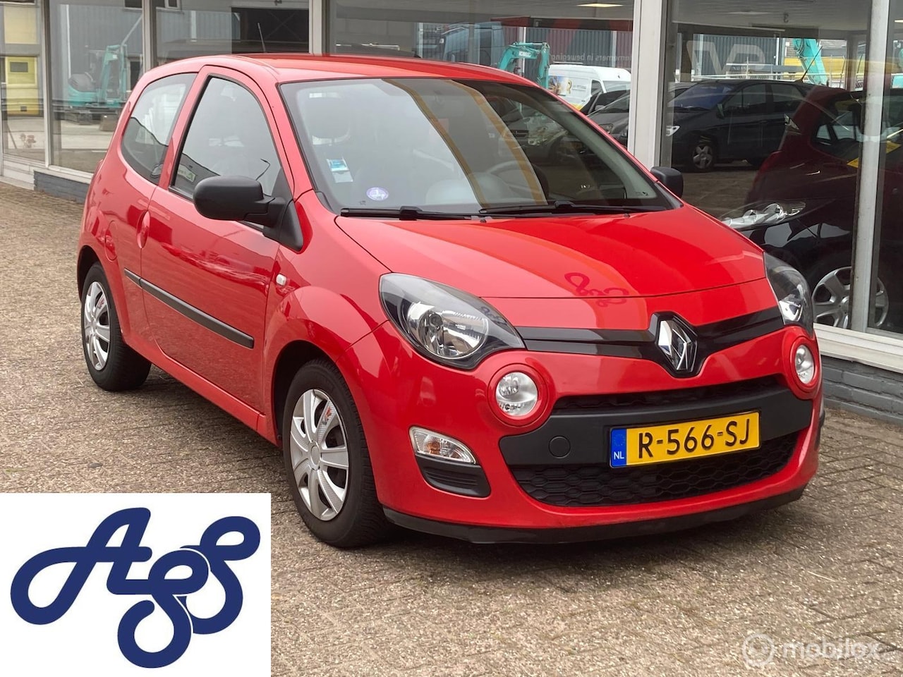 Renault Twingo - 1.2 16V bj dec 12 APK 21 Maart 27 158986 km - AutoWereld.nl