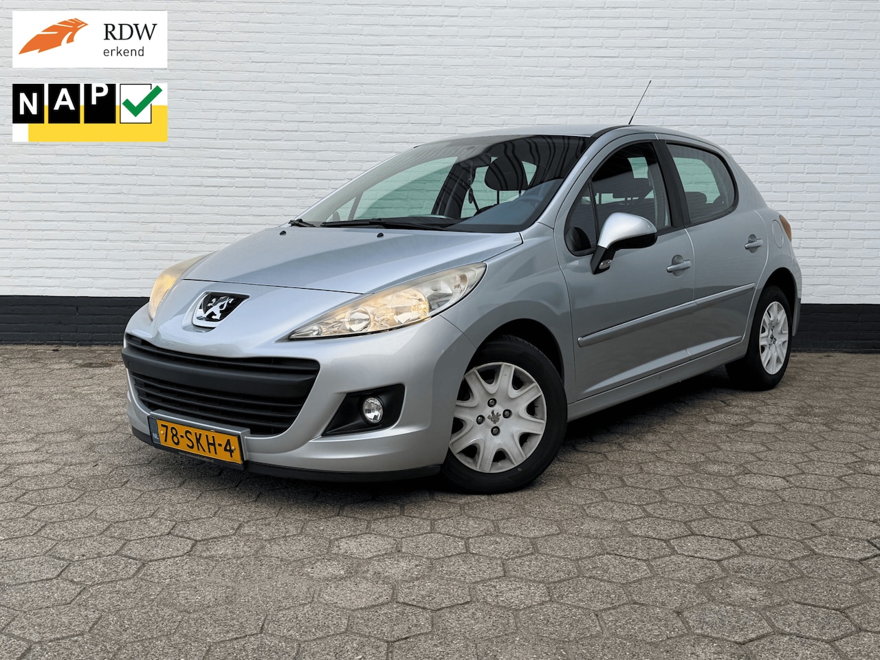 Peugeot 207 - 1.4 VTi Access 5-DRS AIRCO l CRUISE l APK 03-27 - AutoWereld.nl