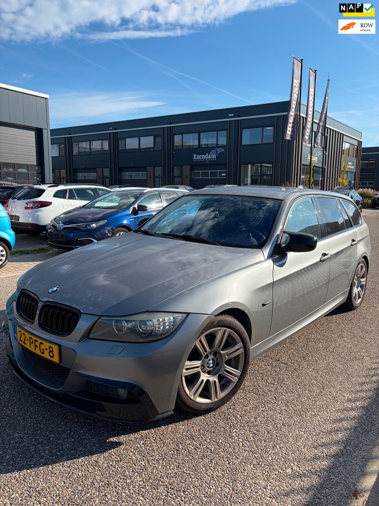 BMW 3-serie Touring - 316i Business Line Sport|NAP|M pakket| Tekst Lezen! - AutoWereld.nl