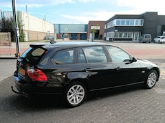 BMW 3-serie Touring - 318i Business Line