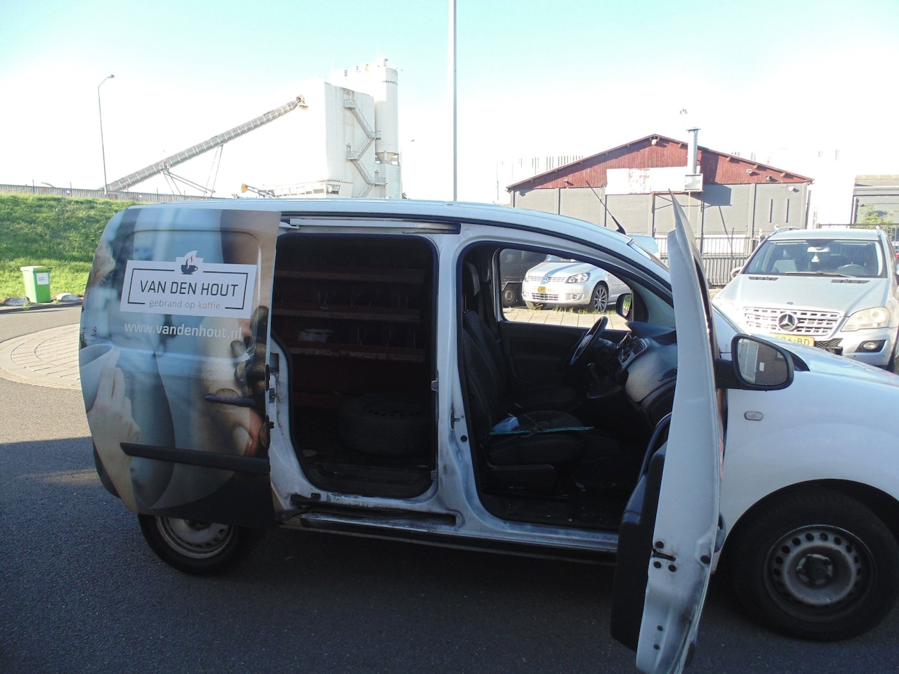 Renault Kangoo Express - 1.5 dCi 90 Express Black Edition S&S met airco 11-2016 rijdt 100% goed - AutoWereld.nl