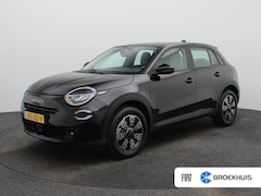 Fiat 600 - 1.2 Hybrid Icon | Automaat | Carplay | Cruise | Clima | Navi | 17"LMV | PDC V+A |