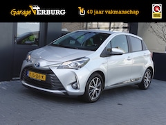 Toyota Yaris - 1.5 Hybrid Dynamic Y20 / 15.968 km