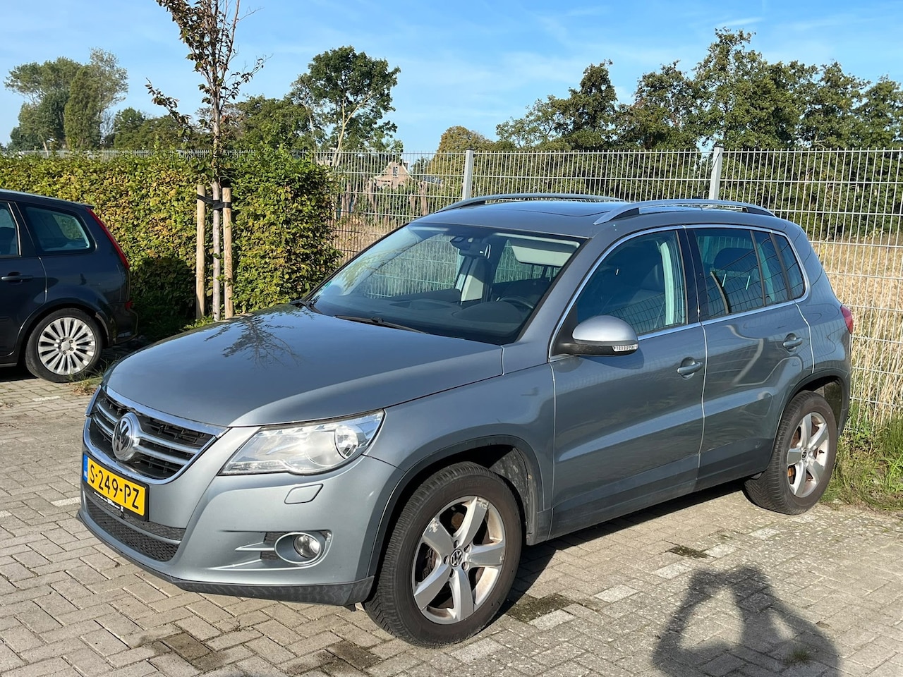 Volkswagen Tiguan - 2.0TSI,Track&Field,4-M,Dis.KET.GEBROKEN - AutoWereld.nl