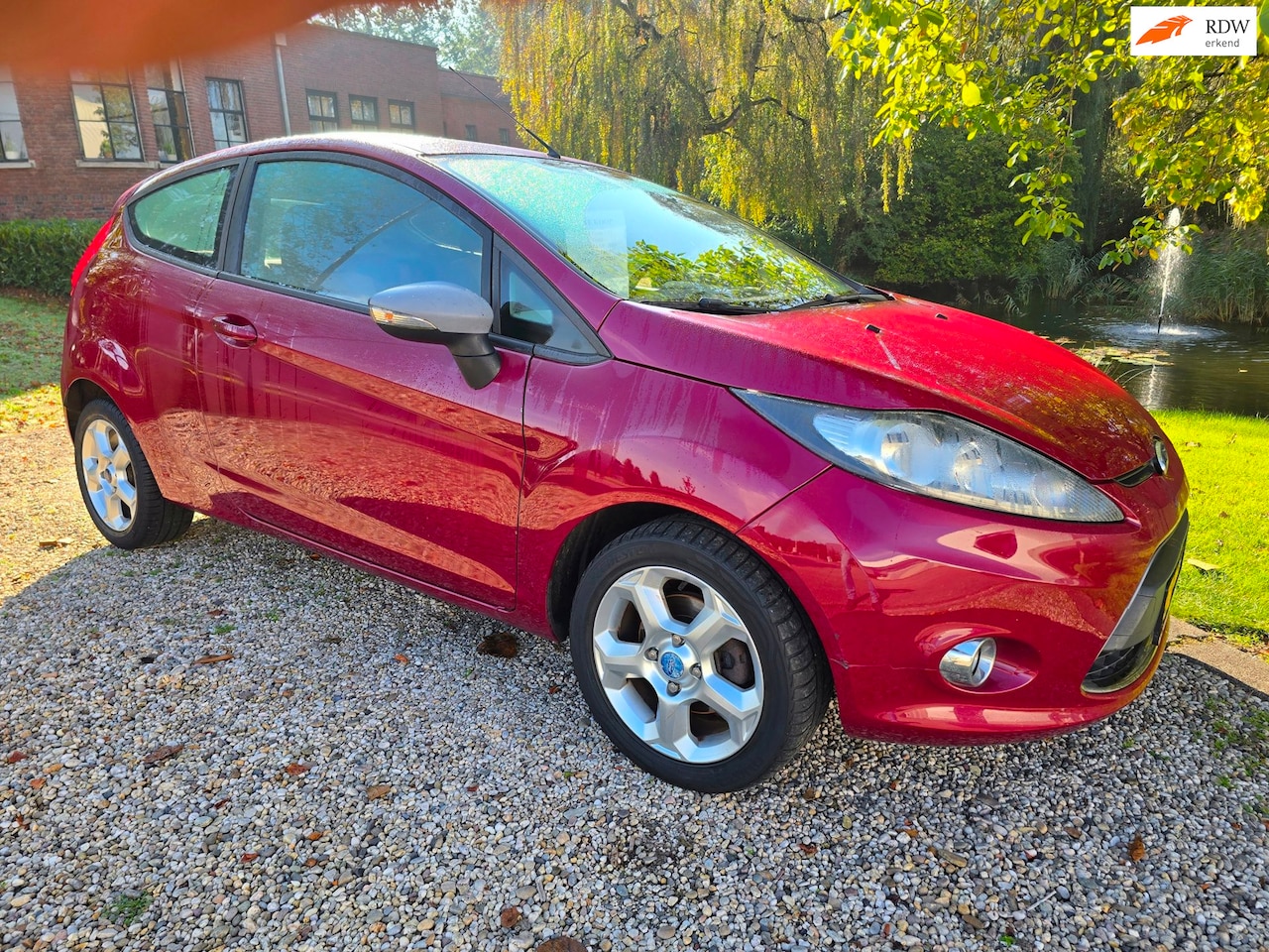 Ford Fiesta - 1.25 Trend *apk:03-2027* - AutoWereld.nl