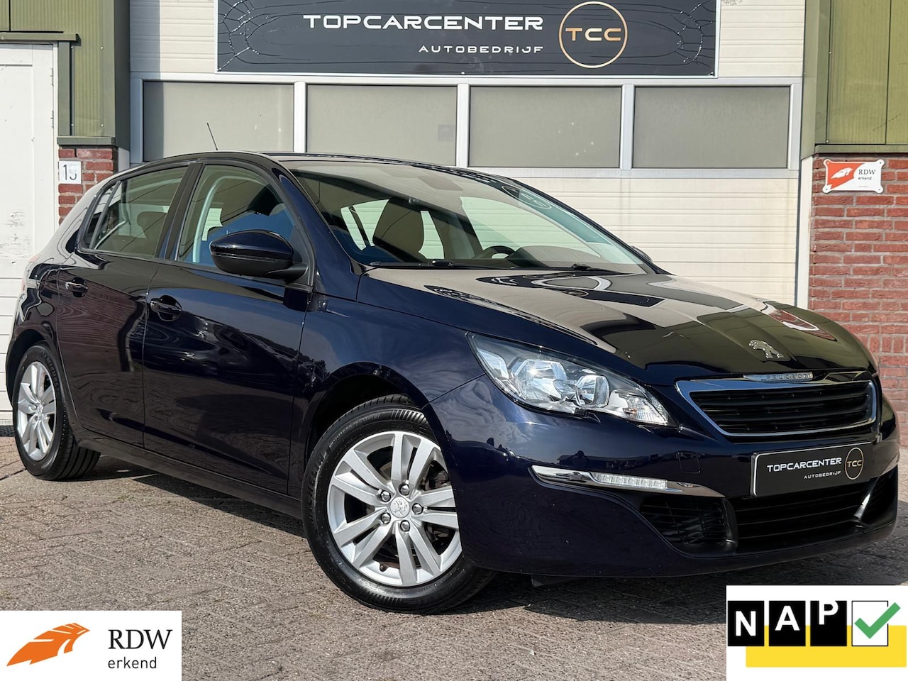 Peugeot 308 - 1.2 VTi Active/AIRCO/TREKH/NAVI/PARKS/APK/NAP - AutoWereld.nl