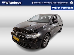 Volkswagen Polo - 1.0 TSI Life / Parkeersensoren v+a / NAVI / APP.Connect / 15"LMV