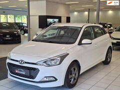 Hyundai i20 - 1.2 (4 Cil) Cruise/Bluetooth/PDC/Stoel en stuurverwarming