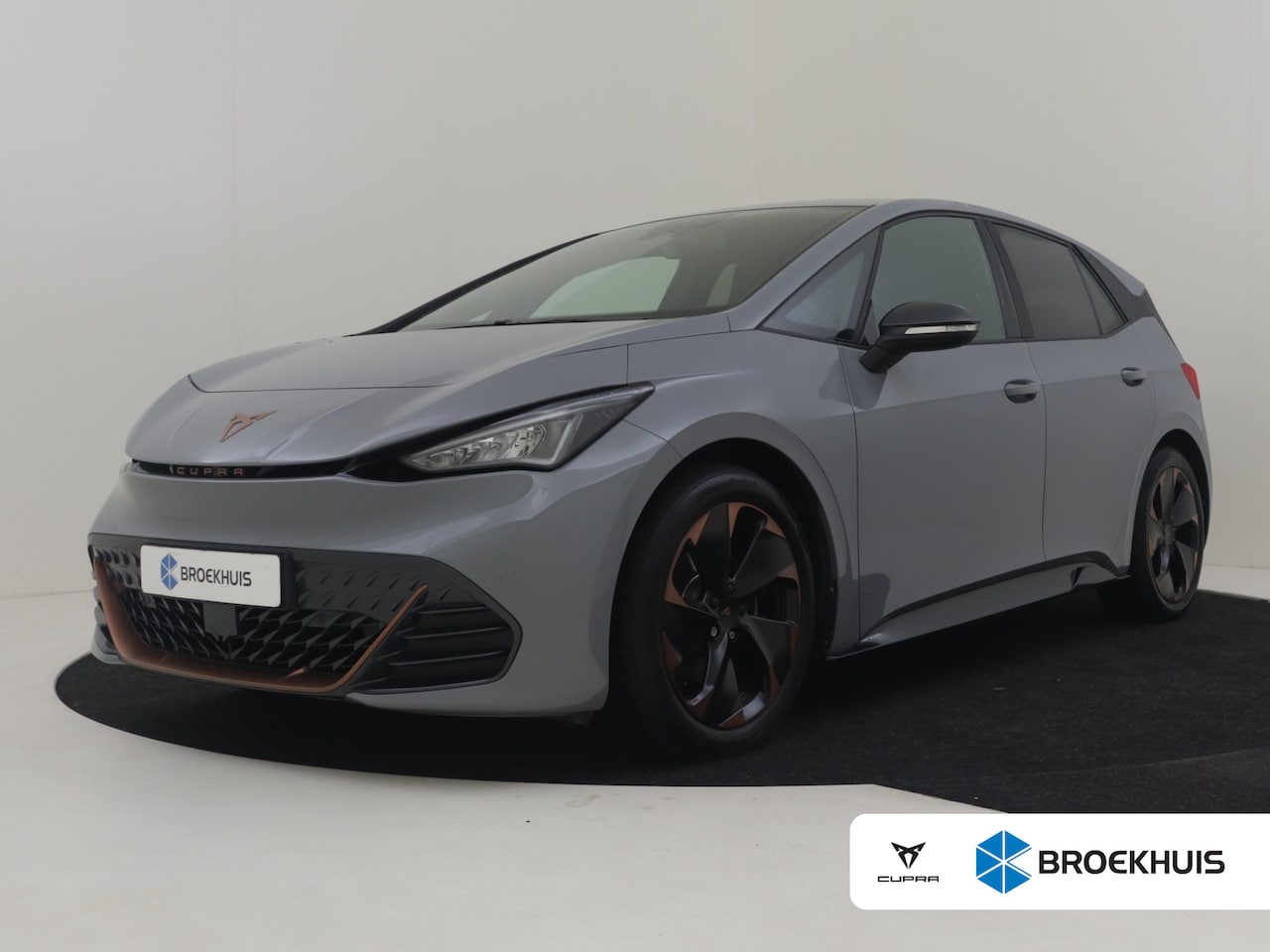 CUPRA Born - Impulse 62 kWh | Achteruitrijcamera | Adapt cruise | Stoel/stuurverw | Elekt voorstoelen | - AutoWereld.nl