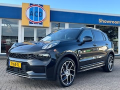 Lynk & Co 01 - 1.5 261pk PHEV 7DCTH | Black Edition | Orig.NL | Zwarte hemel | PanoramaDak | 360 graden C