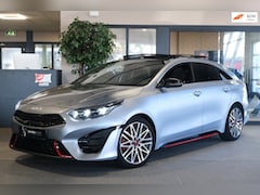 Kia Pro cee'd - ProCeed 1.6 T-GDI GT AUT 204PK Pano NW Type Navi Leder Led JBL Acc