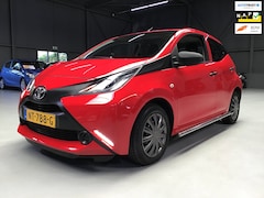 Toyota Aygo - 1.0 VVT-i x-fun I New Apk + Kln Brt I Airco I Bt I Sidebars I Elec ramen I Isofix I 5 Drs