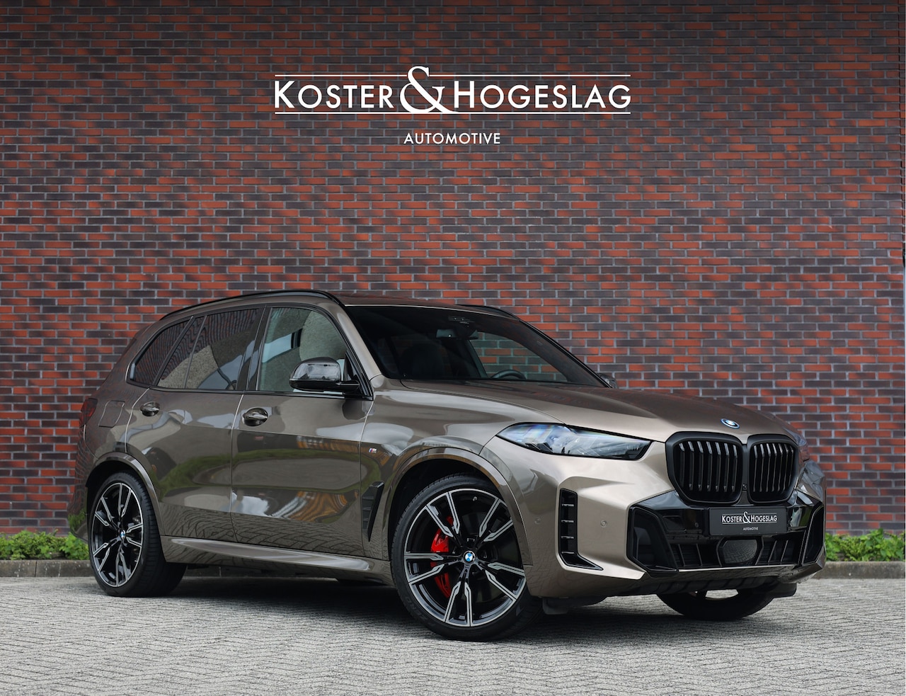 BMW X5 - 50e xDrive | Sepang Bronze - Skylounge - Trekhaak - AutoWereld.nl