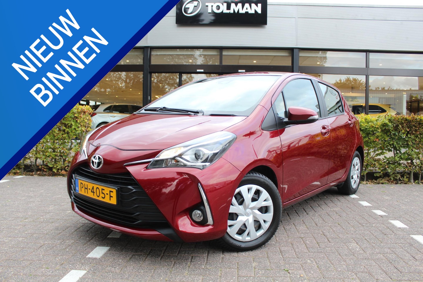 Toyota Yaris - 1.5 VVT-i Aspiration | Trekhaak | Camera | Cruise | Clima | Mistlampen - AutoWereld.nl