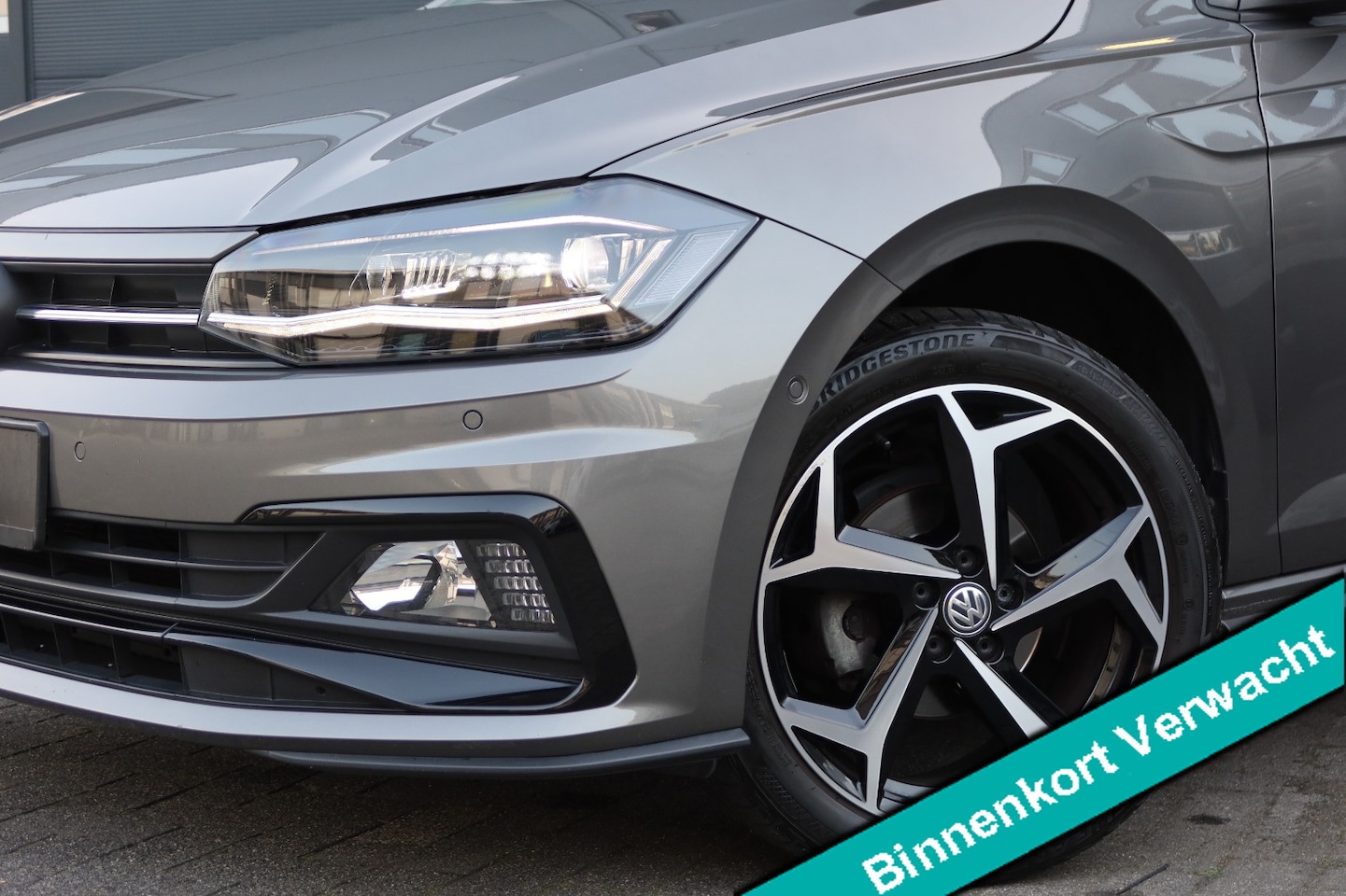 Volkswagen Polo - 1.0 TSI R-Line IQ.Drive DSG|BEATS|LED|ACC|Camera - AutoWereld.nl