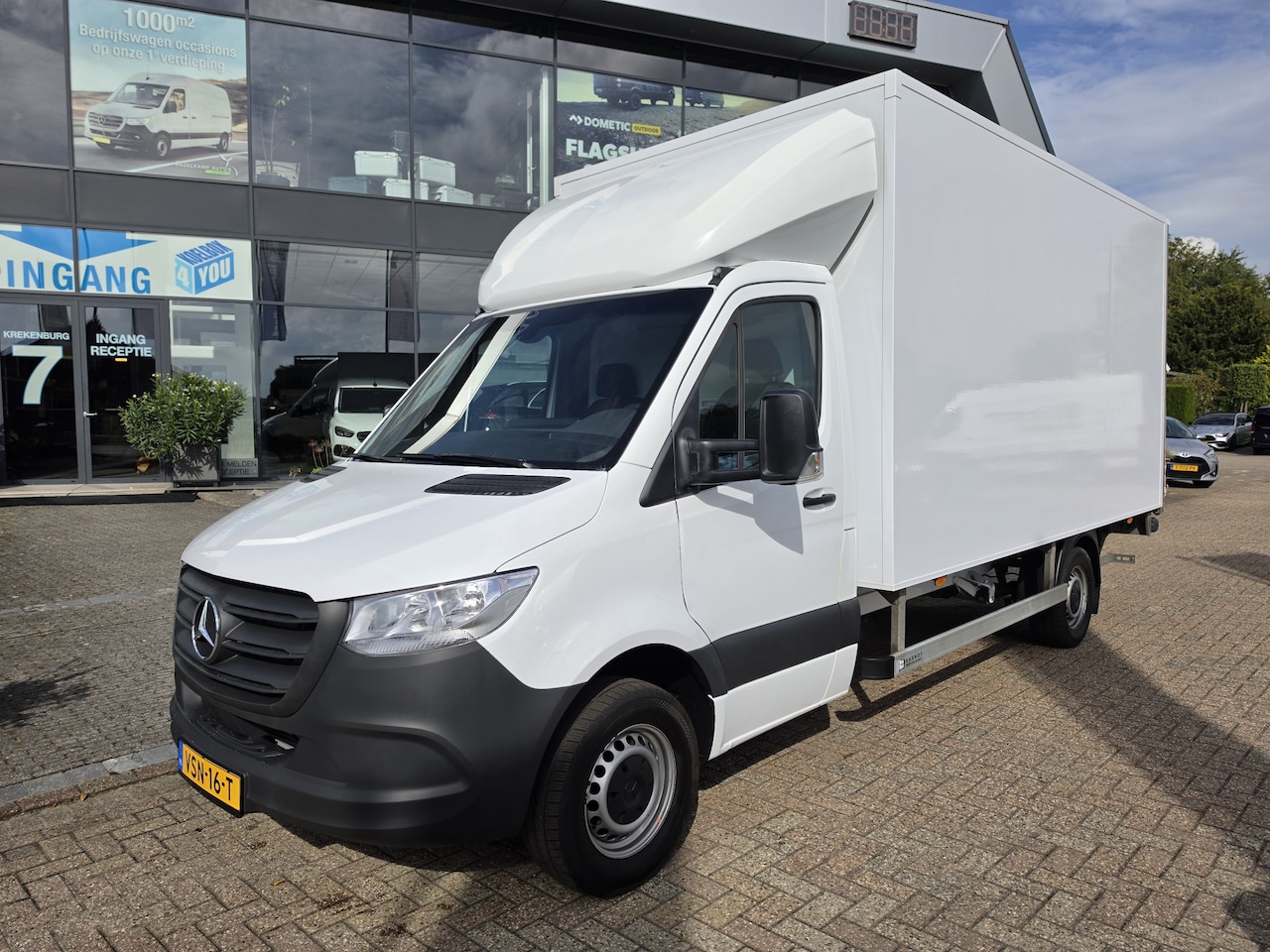 Mercedes-Benz Sprinter - 315 CDI L3 RWD Bakwagen met Laadklep * Zijdeur * Automaat * Camera * NAP * - AutoWereld.nl