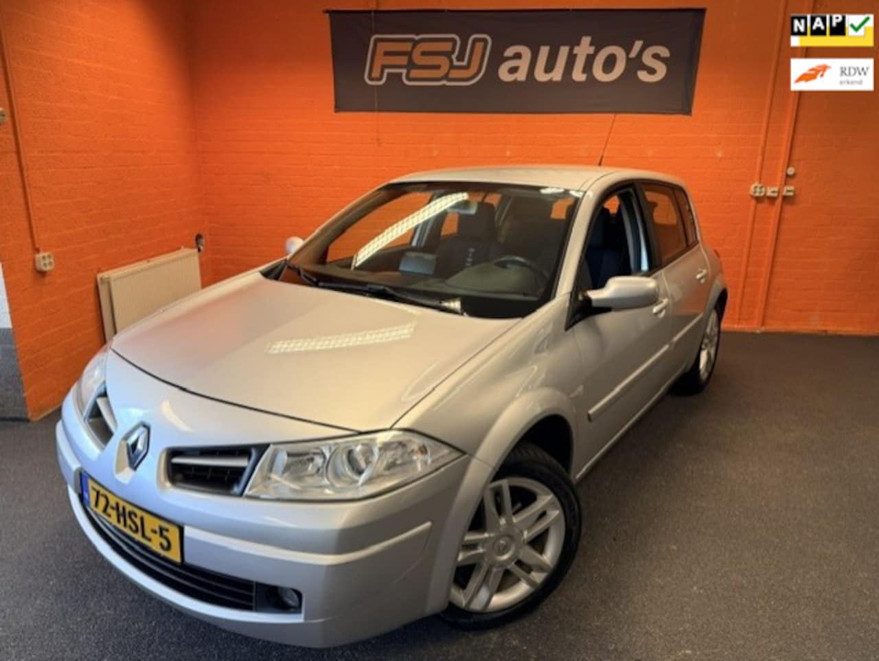 Renault Mégane - 1.6-16V Business Line / Topstaat / APK 05-10-2027 - AutoWereld.nl