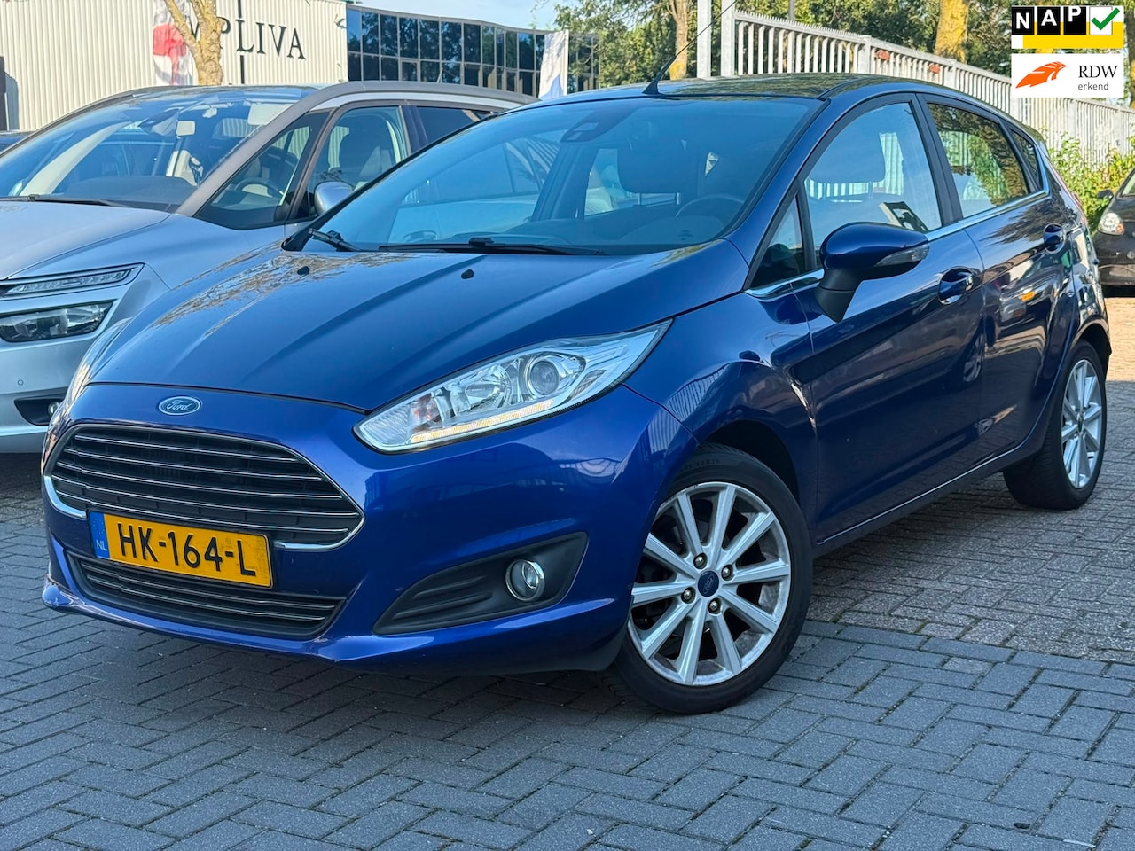 Ford Fiesta - 1.0 EcoBoost Titanium | 2e versnl haakt - AutoWereld.nl