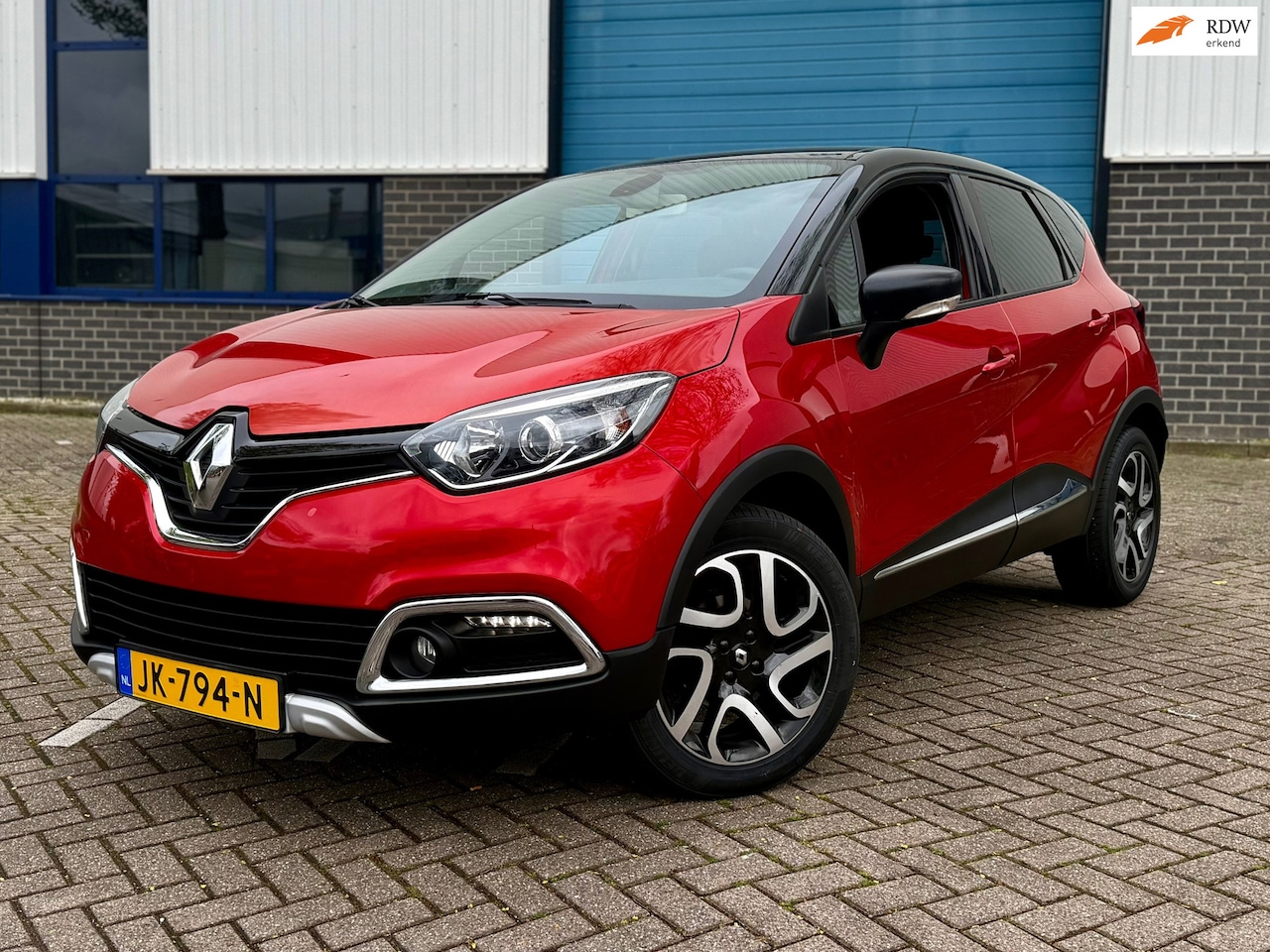 Renault Captur - 0.9 TCe Xmod * CLIMATE CONTROL * NAVIGATIE * - AutoWereld.nl