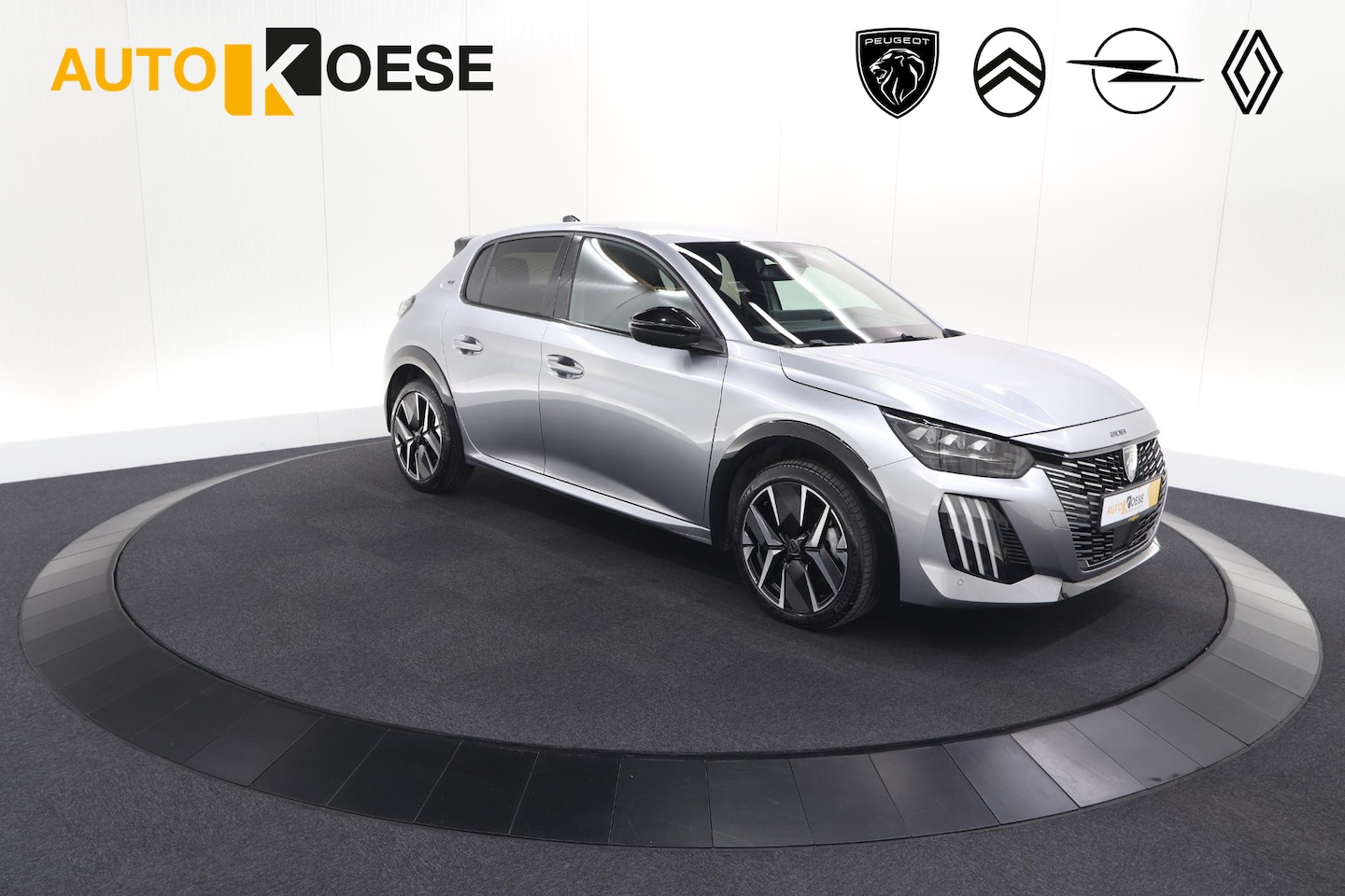 Peugeot 208 - 1.2 Hybrid 145 e-DCS6 GT | Alcantara Pakket | Camera | Apple Carplay | Stoelverwarming - AutoWereld.nl