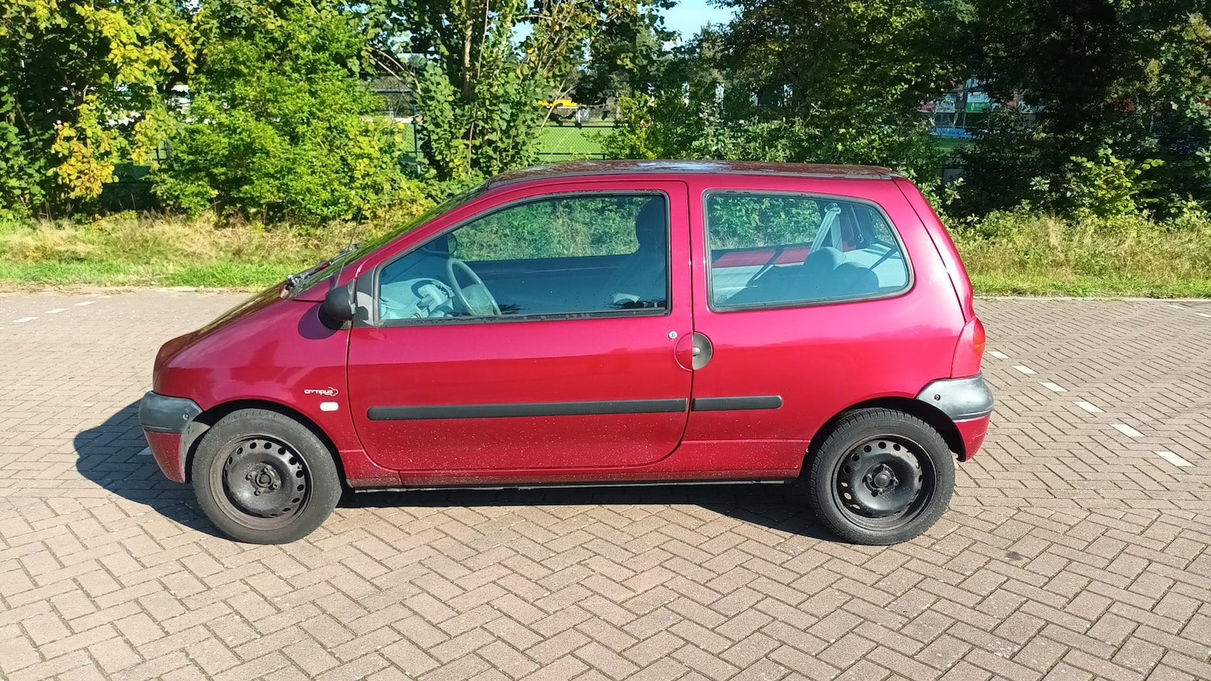 Renault Twingo - 1.2 Authentique 1.2 Authentique nieuwe apk! - AutoWereld.nl