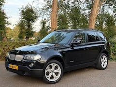 BMW X3 - 2.0i/Leer/PDC/Xenon/Thaak/Nieuwe APK/Stoelverw/OrigNL/