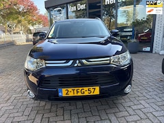 Mitsubishi Outlander - 2.0 Intense+ AUTOMAAT 7 PERSOONS