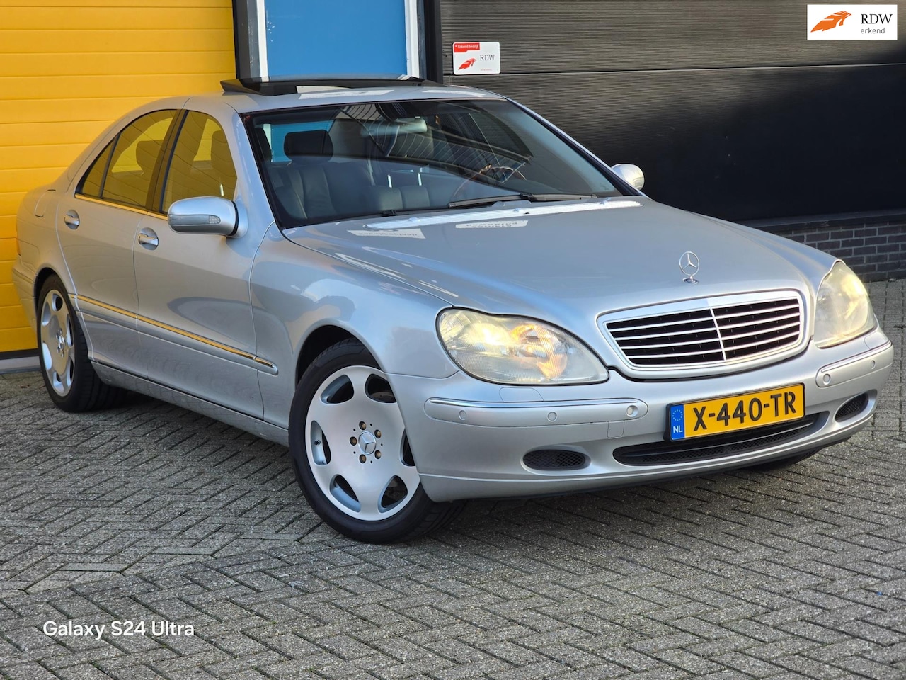 Mercedes-Benz S-klasse - 320 / AUT / Leder / Stoelverkoeling / Navi / Ecc / Elek Pakket / Open Dak / Cruise Control - AutoWereld.nl