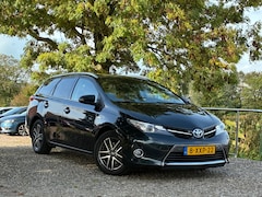 Toyota Auris Touring Sports - 1.8 Hybrid Lease | Pano + Cruise + Cruise nu € 6.975,